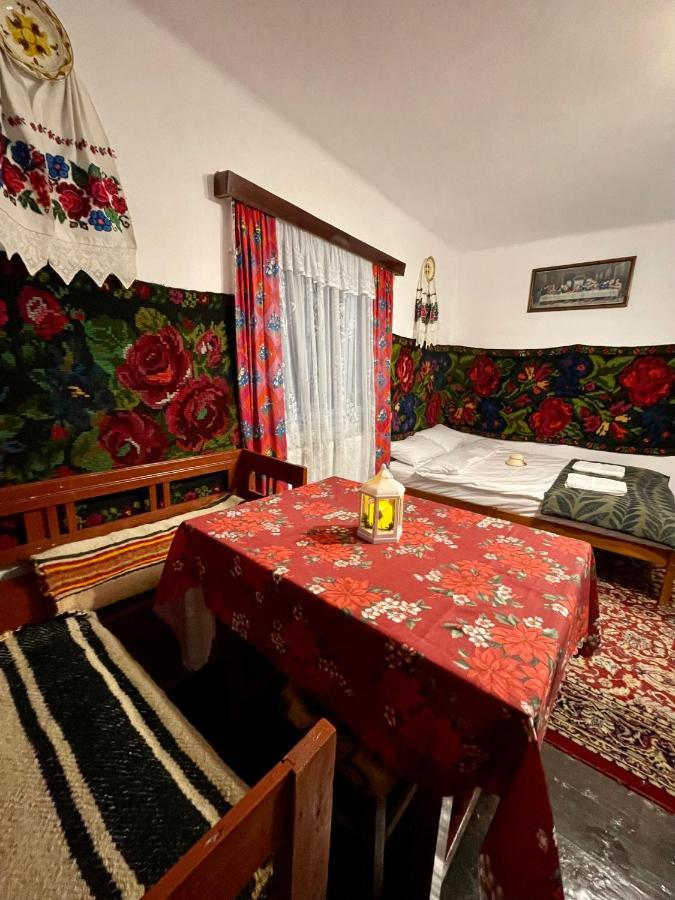 Casa Fantana - La Poalele Muntilor -50 De Metri De Partia Olimpica Βίλα Statiunea Εξωτερικό φωτογραφία