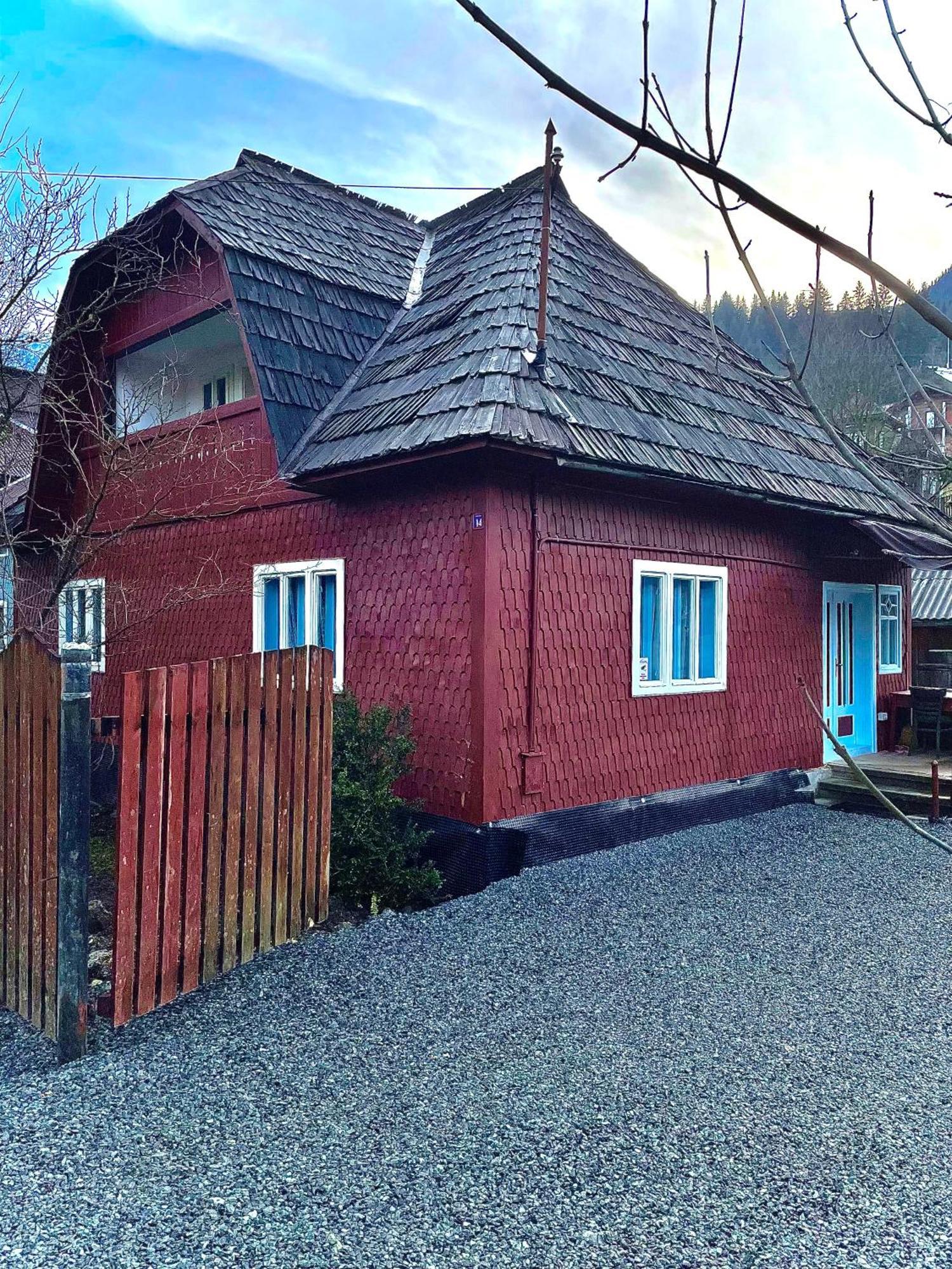 Casa Fantana - La Poalele Muntilor -50 De Metri De Partia Olimpica Βίλα Statiunea Εξωτερικό φωτογραφία