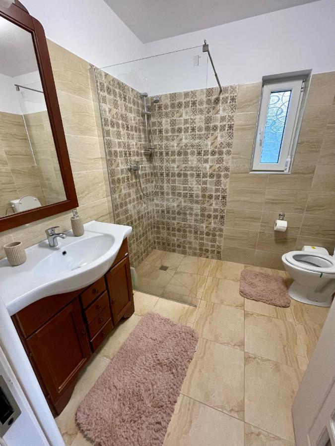 Casa Fantana - La Poalele Muntilor -50 De Metri De Partia Olimpica Βίλα Statiunea Εξωτερικό φωτογραφία